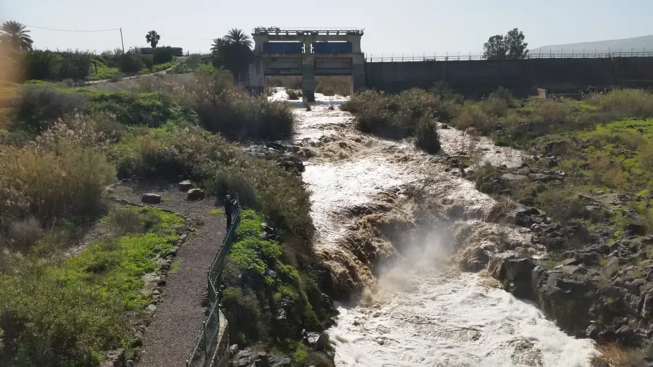 זרימת נחלים בצפון הירמוך, 15 בינואר 2019 זרימת נחלים בצפון הירמוך, 15 בינואר 2019