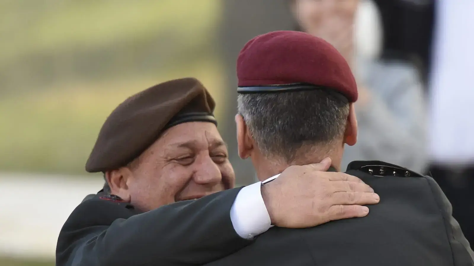 הרמטכ"ל היוצא גדי איזנקוט והרמטכ"ל הנכנס אביב כוכבי במהלך טקס ההחלפה בקרייה, ת"א 15 בינואר 2019 הרמטכ"ל היוצא גדי איזנקוט והרמטכ"ל הנכנס אביב כוכבי במהלך טקס ההחלפה בקרייה, ת"א 15 בינואר 2019