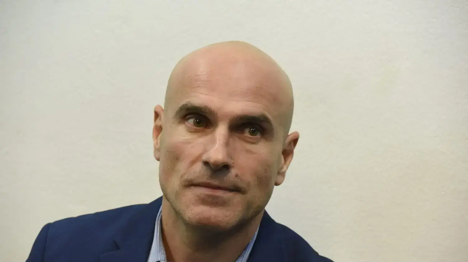 בכיר במערכת המשפט במהלך הארכת מעצרו בבית משפט השלום, ת"א 16 בינואר 2019 בכיר במערכת המשפט במהלך הארכת מעצרו בבית משפט השלום, ת"א 16 בינואר 2019