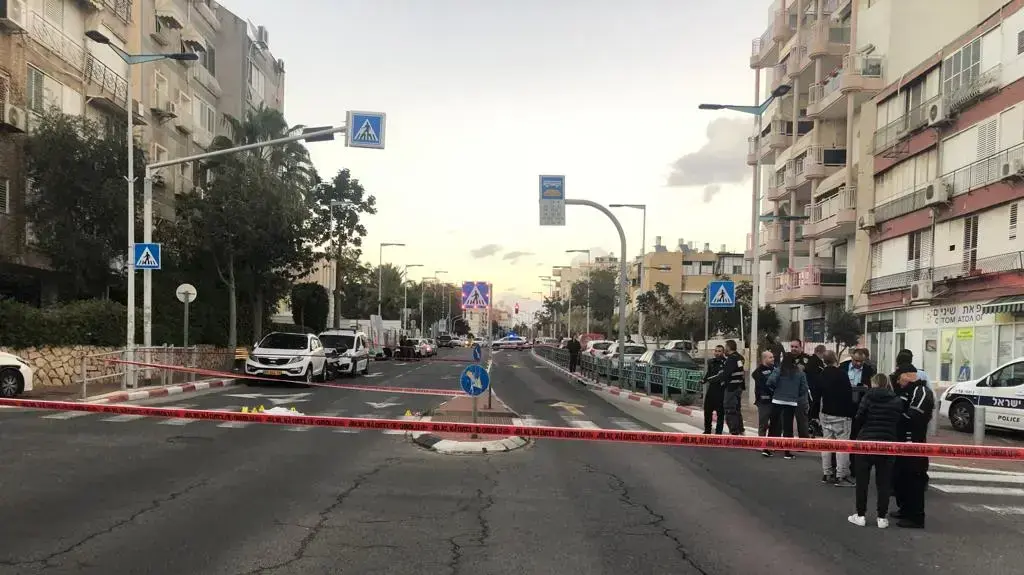 צעיר אתיופי נורה למוות מירי שוטרים בבת ים, 18 בינואר 2019 צעיר אתיופי נורה למוות מירי שוטרים בבת ים, 18 בינואר 2019