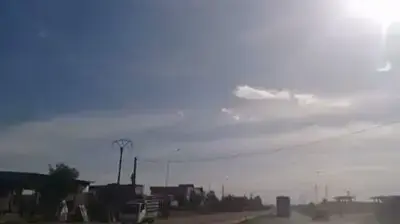 שובל טילי הנמ ממערכת ההגנה האווירית אשר סיכלה תקיפה ישראלית שובל טילי הנמ ממערכת ההגנה האווירית אשר סיכלה תקיפה ישראלית