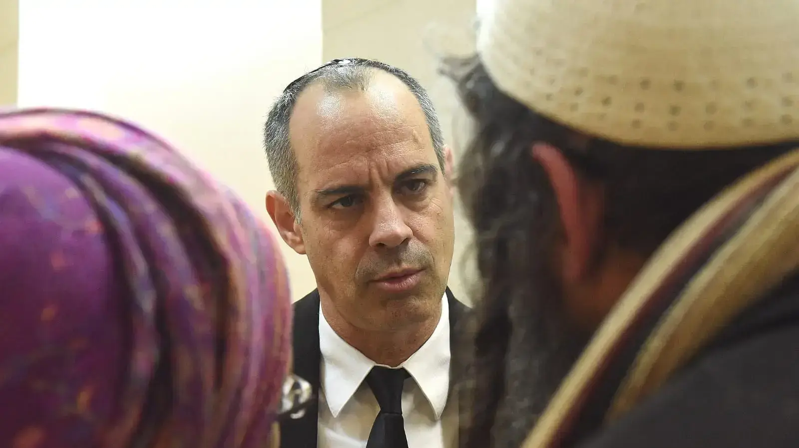הוריו של הקטין העצור בפרשת הטרור היהודי רגע לפני תחילת הדיון בהארכת מעצרו, שלום ראשל"צ 20 בינואר 2019 הוריו של הקטין העצור בפרשת הטרור היהודי רגע לפני תחילת הדיון בהארכת מעצרו, שלום ראשל"צ 20 בינואר 2019