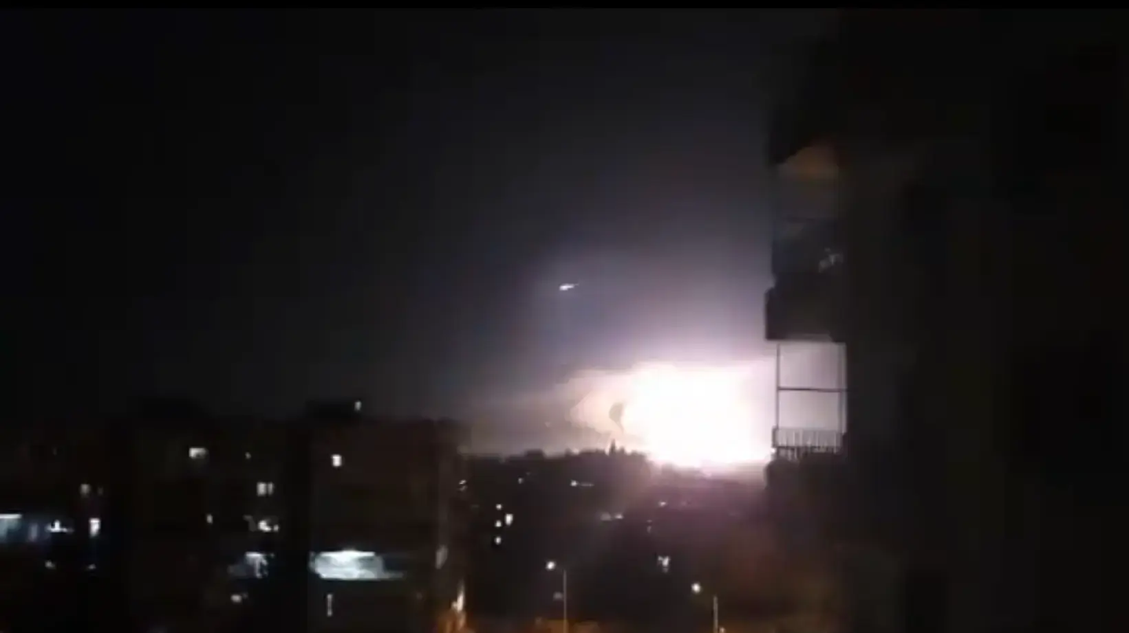 תקיפה באזור דמשק שבסוריה שעל פי הדיווחים ישראל ביצעה ב-21 בינואר 2019 תקיפה באזור דמשק שבסוריה שעל פי הדיווחים ישראל ביצעה ב-21 בינואר 2019