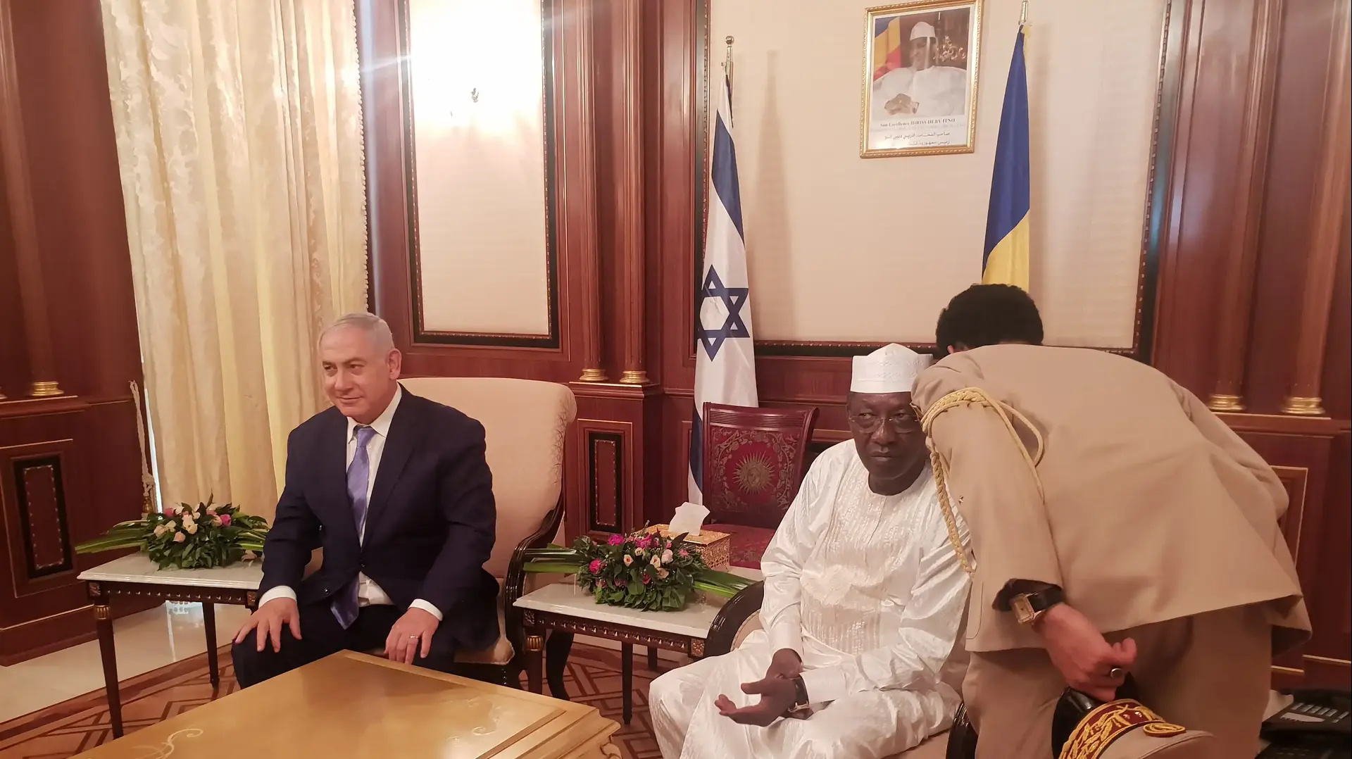 ראש הממשלה בנימין נתניהו עם נשיא צ'אד אידריס דבי בפגישתם , 20 בינואר 2019 ראש הממשלה בנימין נתניהו עם נשיא צ'אד אידריס דבי בפגישתם , 20 בינואר 2019