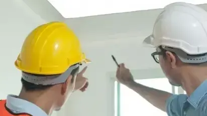 קבלנים באתר בנייה קבלנים באתר בנייה