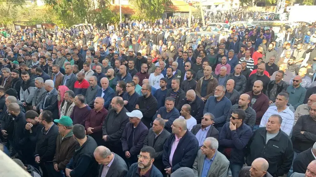 אלפים מלווים את הלוויתה של איה מסארווה, 23 בינואר 2018 אלפים מלווים את הלוויתה של איה מסארווה, 23 בינואר 2018