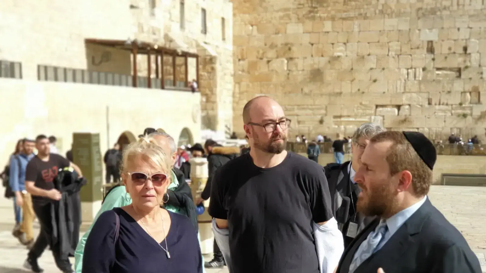 רוזאן בר בכותל המערבי רוזאן בר בכותל המערבי