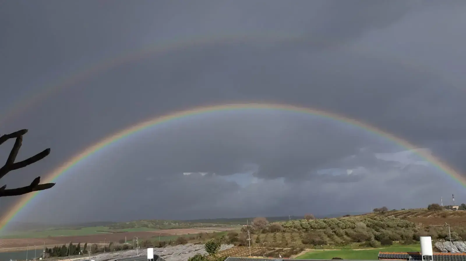 קשת מעל גבעת עדה, 29 בינואר 2019 קשת מעל גבעת עדה, 29 בינואר 2019