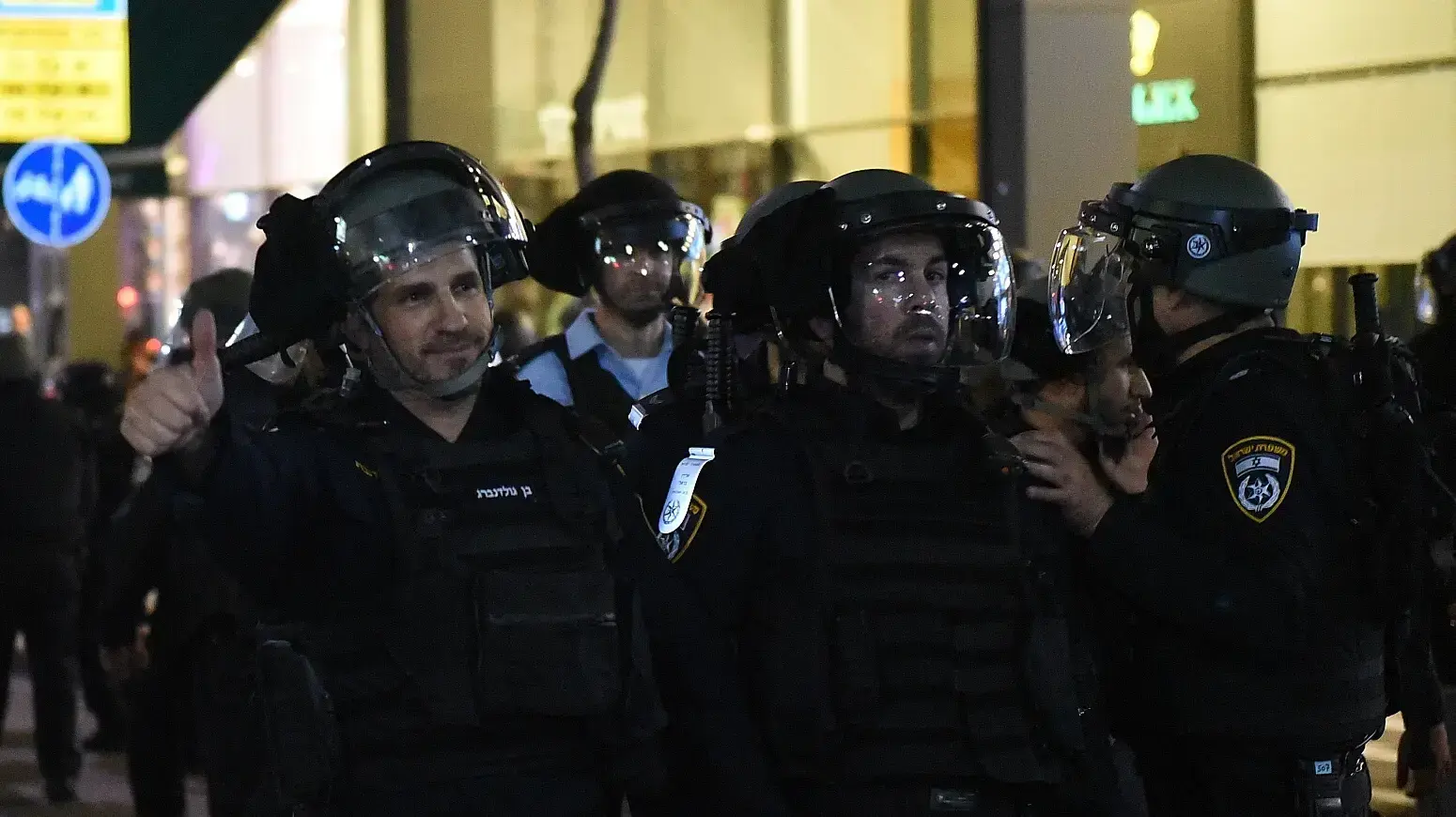 שוטרי יאח"ה בהפגנת המחאה של בני העדה האתיופית במחאה על הריגת יהודה ביאדגה, כיכר רבין, 30 בינואר 2019 שוטרי יאח"ה בהפגנת המחאה של בני העדה האתיופית במחאה על הריגת יהודה ביאדגה, כיכר רבין, 30 בינואר 2019