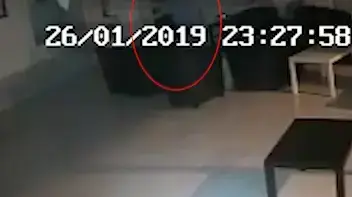 חשד לפגיעה בחסרי ישע: שתי עובדות 
בהוסטל בנהריה תקפו קשיש במקום