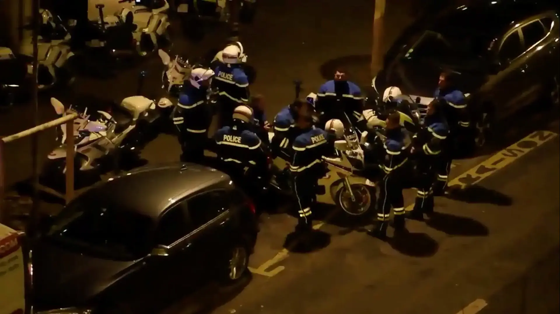 שריפה בבניין מגורים, פריז, צרפת, 5 בפברואר 2019 שריפה בבניין מגורים, פריז, צרפת, 5 בפברואר 2019