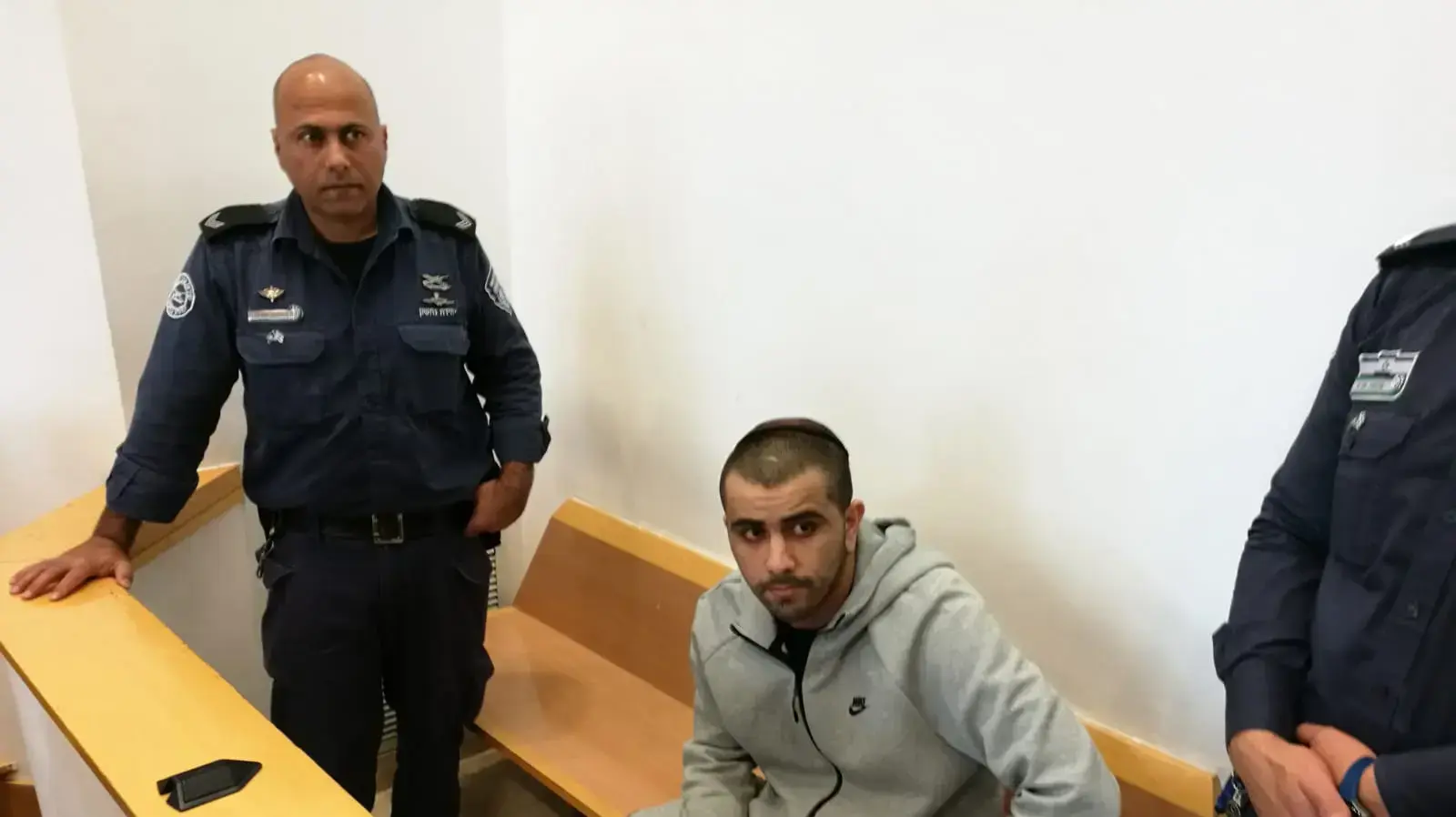 הגשת כתב אישום נגד אבירם זגורי, בן 29, בגין רצח רותם הרוש ז"ל במסיבת יום ההולדת שלו בב"ש בנובמבר האחרון, מחוזי באר שבע, 11 בפברואר 2019
בתמונה: אבירם זגורי הגשת כתב אישום נגד אבירם זגורי, בן 29, בגין רצח רותם הרוש ז"ל במסיבת יום ההולדת שלו בב"ש בנובמבר האחרון, מחוזי באר שבע, 11 בפברואר 2019
בתמונה: אבירם זגורי