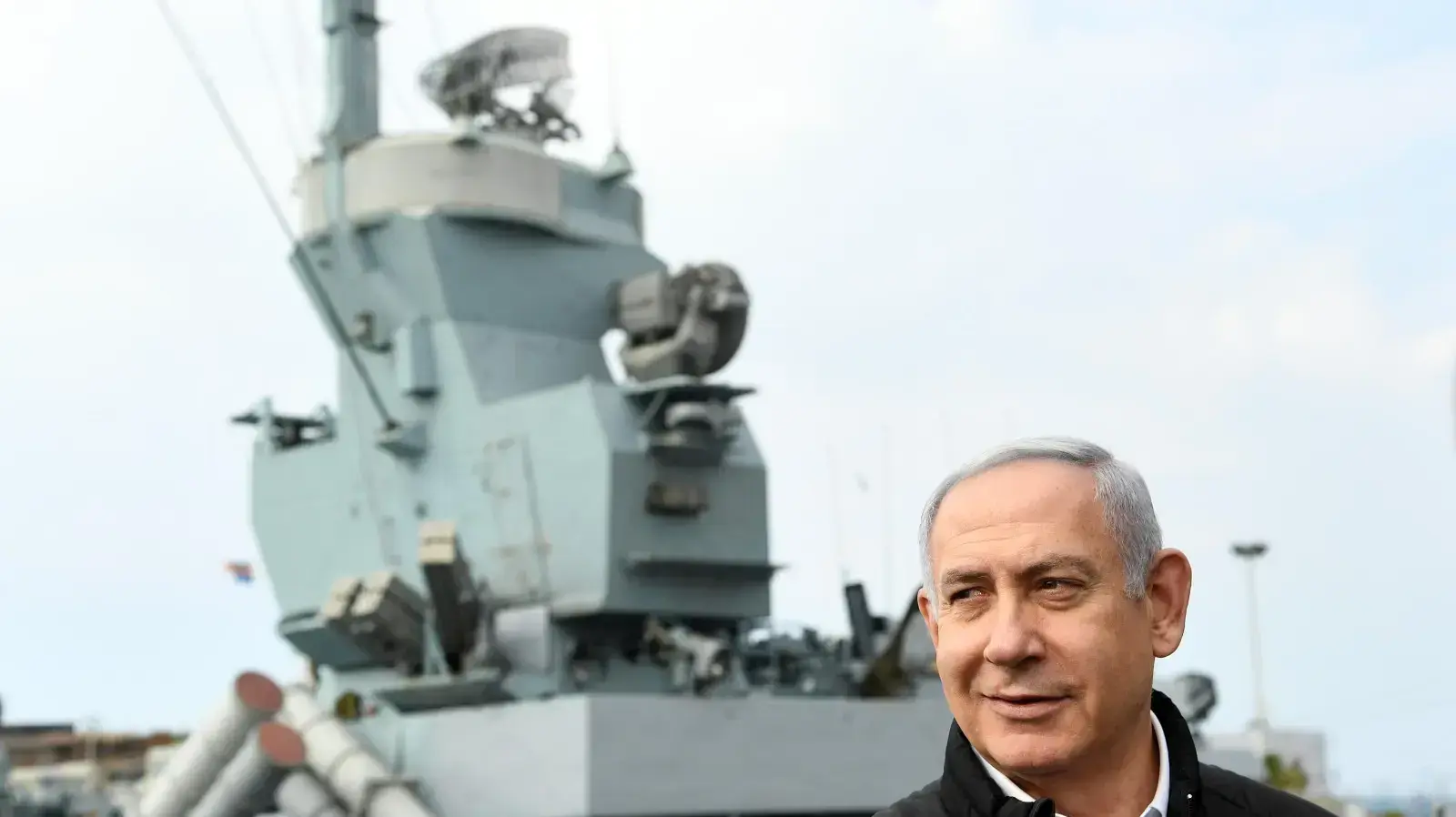 ראש הממשלה ושר הביטחון בנימין נתניהו במהלך ביקור בבסיס חיל הים בחיפה 12 בפברואר 2019 ראש הממשלה ושר הביטחון בנימין נתניהו במהלך ביקור בבסיס חיל הים בחיפה 12 בפברואר 2019