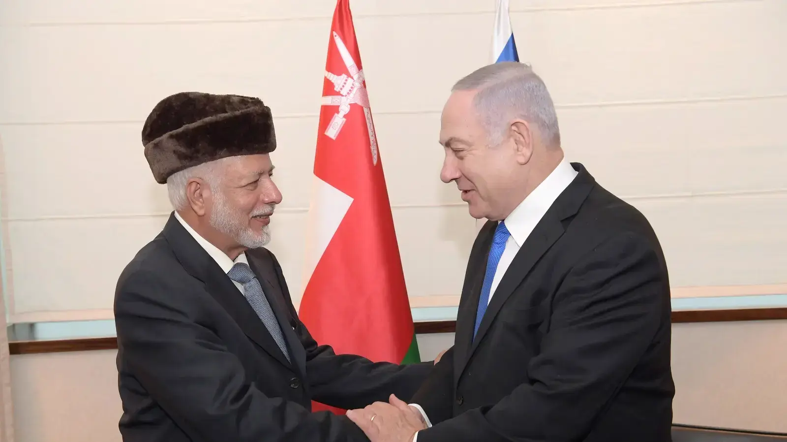 ראש הממשלה בנימין נתניהו נפגש היום עם שר החוץ של עומאן יוסף בן עלאוי בוורשה ראש הממשלה בנימין נתניהו נפגש היום עם שר החוץ של עומאן יוסף בן עלאוי בוורשה