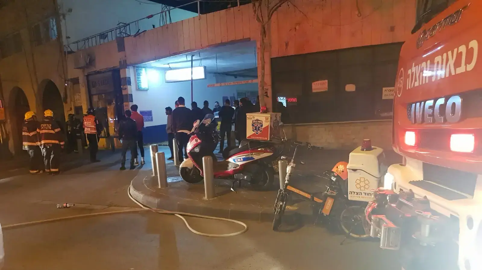 השריפה ברחוב ינאי בירושלים
השריפה ברחוב ינאי בירושלים