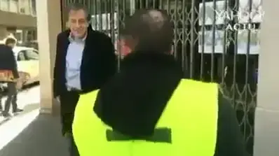 "לך מפה יהודי מסריח"
הרשויות בצרפת יפתחו בחקירה בעקבות ההתקפה האנטישמית נגד הפילוסוף היהודי אלן פינקלקראוט