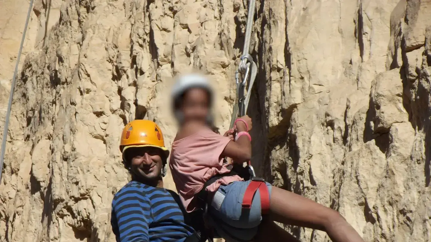 עומר פטאל אשר נהרג בתאונת דרכים בכביש 44 וילדתו עומר פטאל אשר נהרג בתאונת דרכים בכביש 44 וילדתו