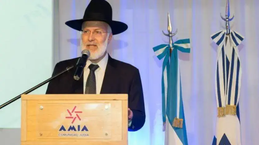 הרב גבריאל דוידוביץ', רבה הראשי של ארנטינה שהותקף על ידי אלמונים בביתו 