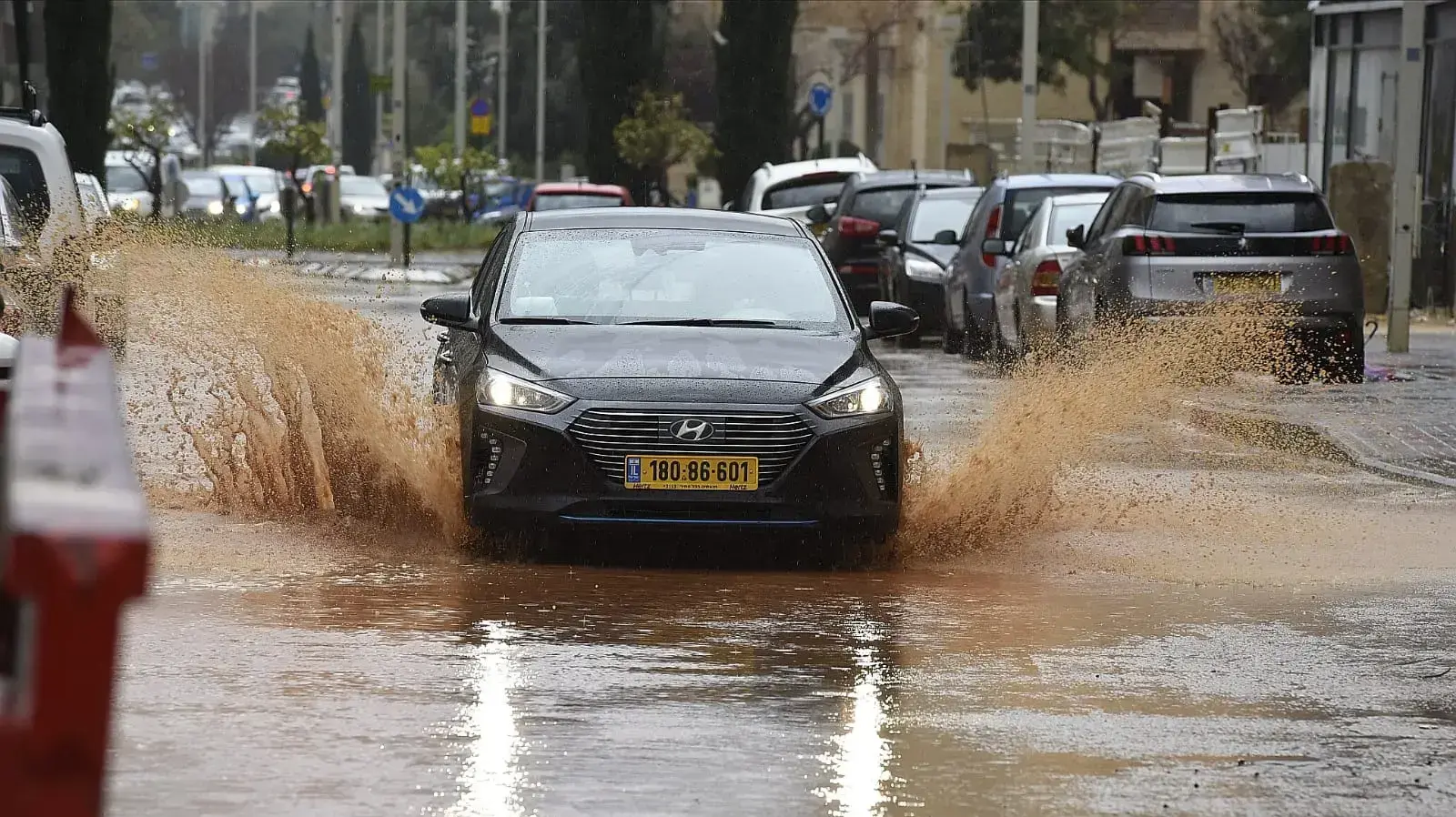 הצפות בפתח תקווה 28 פברואר 2019 הצפות בפתח תקווה 28 פברואר 2019