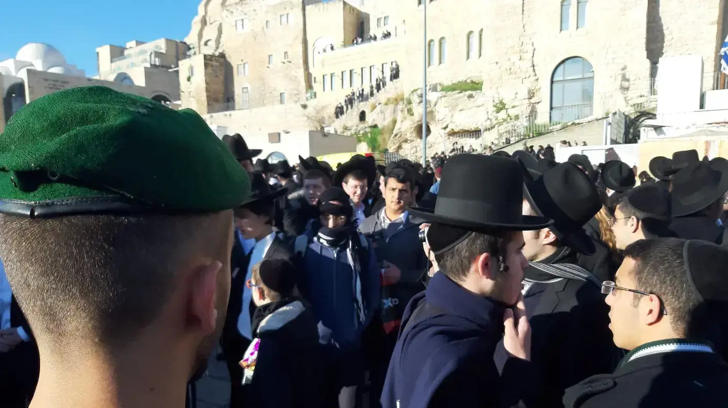 נשות הכותל, חרדים, תפילת בוקר 8 מרץ 2019 נשות הכותל, חרדים, תפילת בוקר 8 מרץ 2019