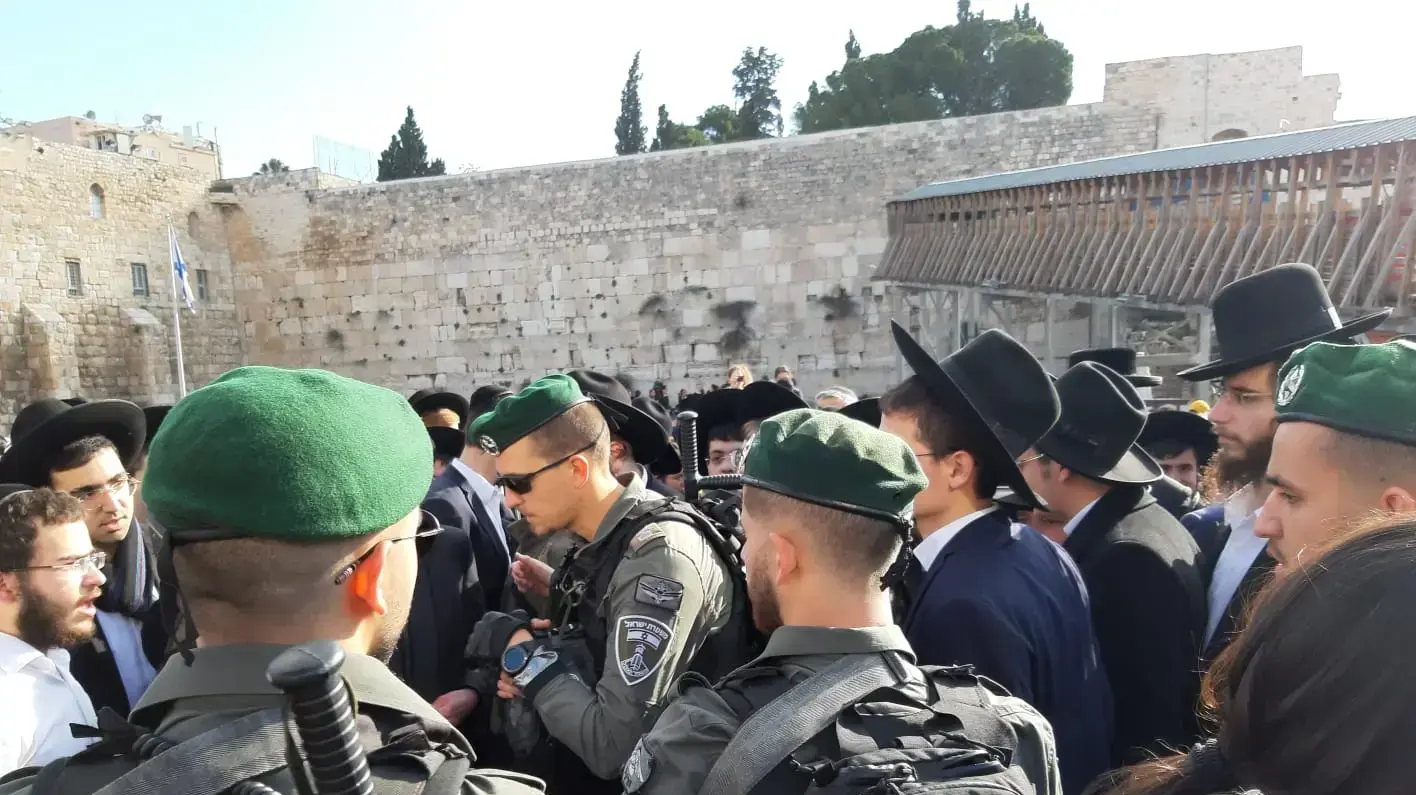 נשות הכותל, חרדים, תפילת בוקר 8 מרץ 2019 נשות הכותל, חרדים, תפילת בוקר 8 מרץ 2019