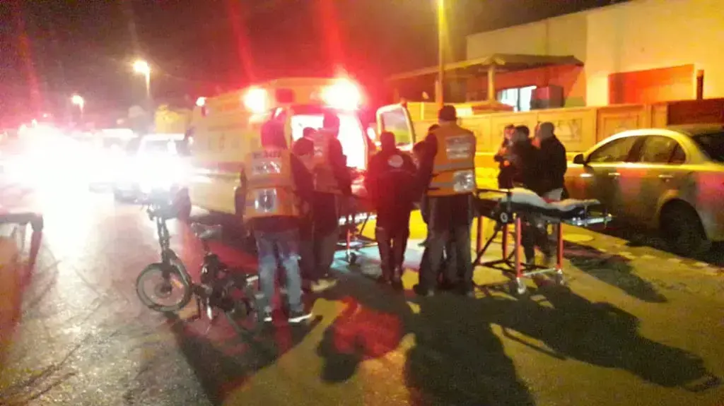 גבר בן 35 נורה בקרית אתא ונפצע בינוני, 11 מרץ 2019 גבר בן 35 נורה בקרית אתא ונפצע בינוני, 11 מרץ 2019