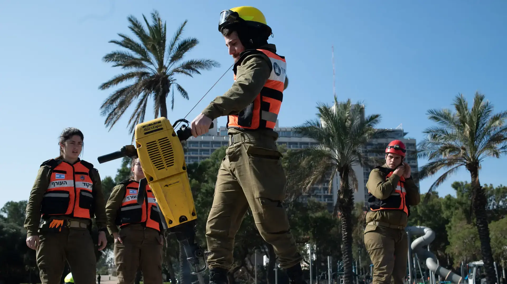 תרגיל צונאמי בבית ספר בתל אביב, 12 במרץ 2019 תרגיל צונאמי בבית ספר בתל אביב, 12 במרץ 2019