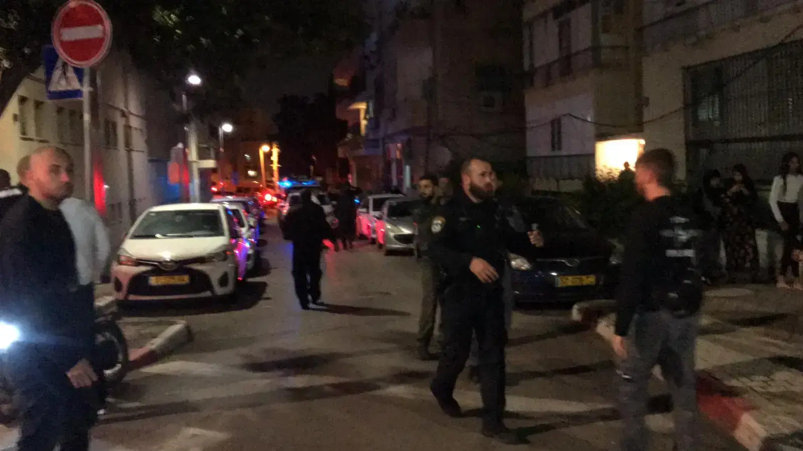זירת ירי ביפו בו נרצח צעיר בן 27, 15 במרץ 2019 זירת ירי ביפו בו נרצח צעיר בן 27, 15 במרץ 2019