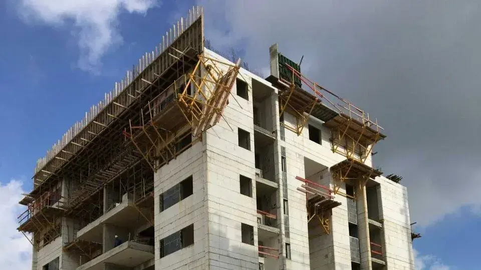 אתר הבנייה בחריש בו נהרגו שני פועלים 17 בפברואר 2019 אתר הבנייה בחריש בו נהרגו שני פועלים 17 בפברואר 2019