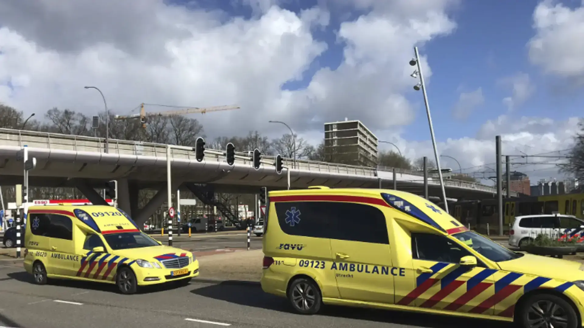 חשד לטרור בהולנד: הרוג ופצועים מירי לעבר רכבת קלה בעיר אוטרכט, 18 במרץ 2019 חשד לטרור בהולנד: הרוג ופצועים מירי לעבר רכבת קלה בעיר אוטרכט, 18 במרץ 2019