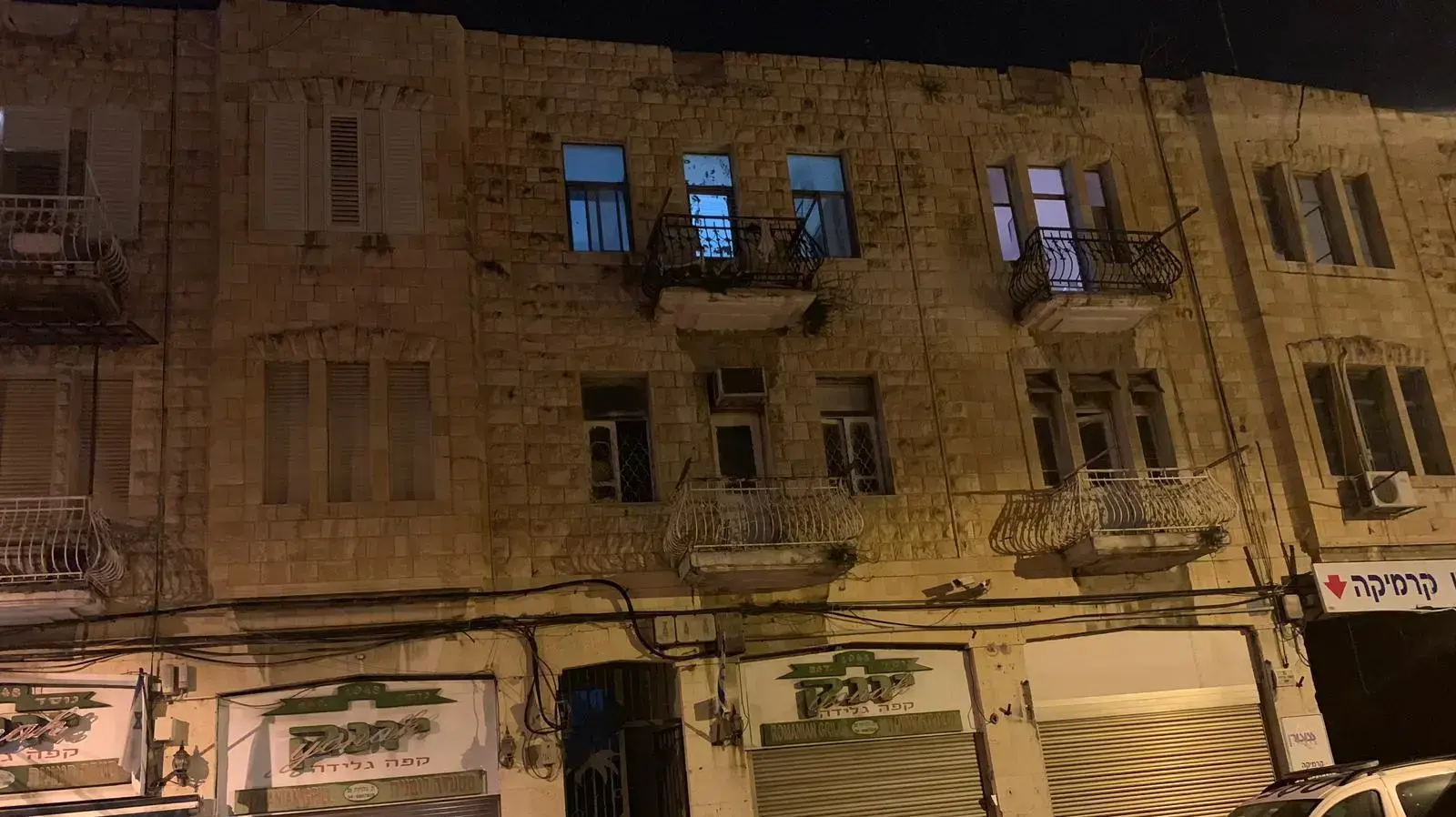 זירת רצח כפול בחיפה בה נמצאו שני גברים בשנות ה50 לחיים ב-18 במרץ 2019 זירת רצח כפול בחיפה בה נמצאו שני גברים בשנות ה50 לחיים ב-18 במרץ 2019