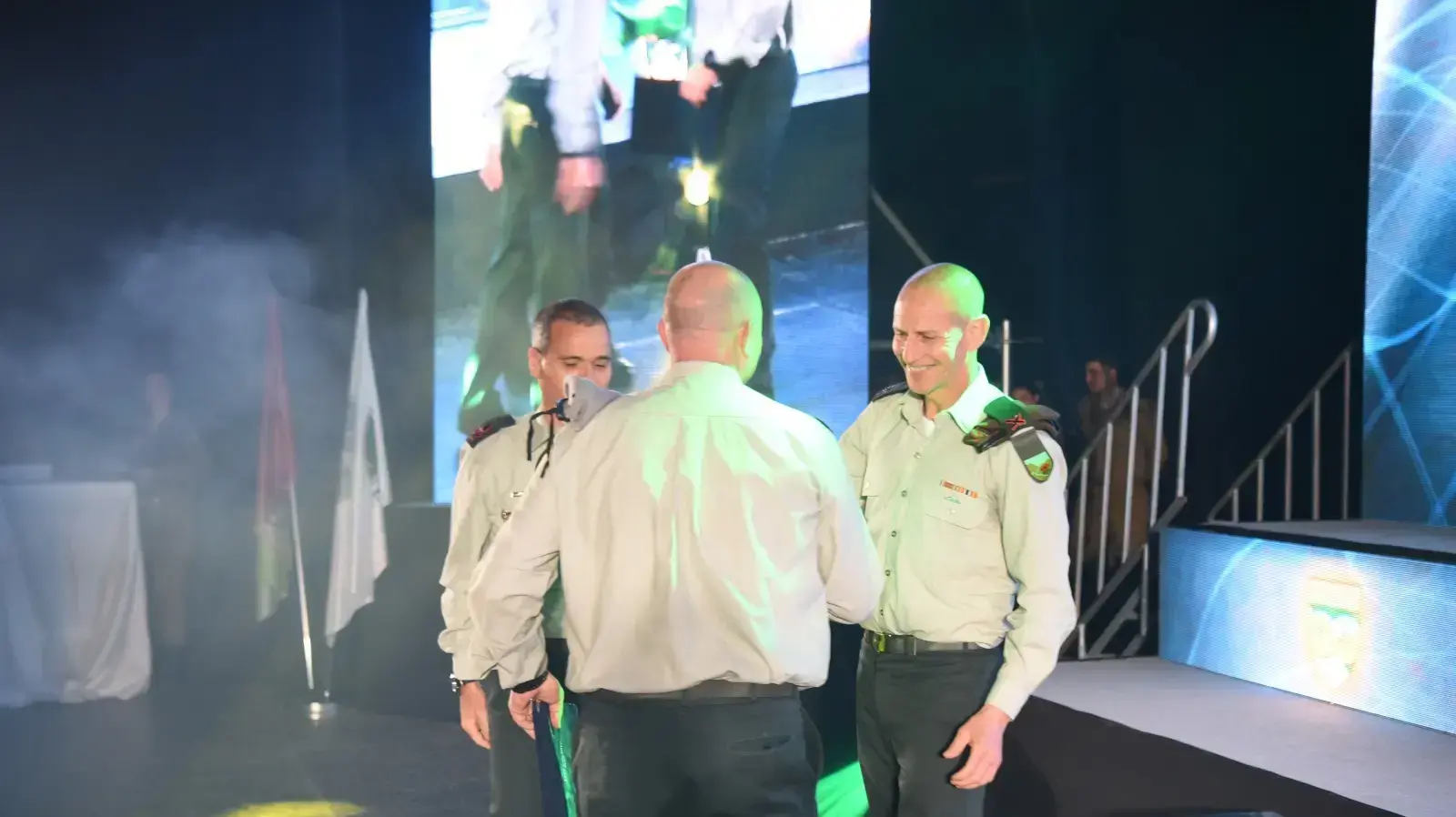 עצרת לסיום מבצע ״מגן צפוני״ והענקת 
ציון לשבח מטעם מפקד עוצבת "הגליל" לרב-סרן י', 
19 במרץ 2019
תמונות מהענקת צל"ש ליחידת יהל"ם ובהן מפקד פיקוד צפון אלוף יואל סטריק ותא"ל רפי מילוא מפקד עוצבת הגליל