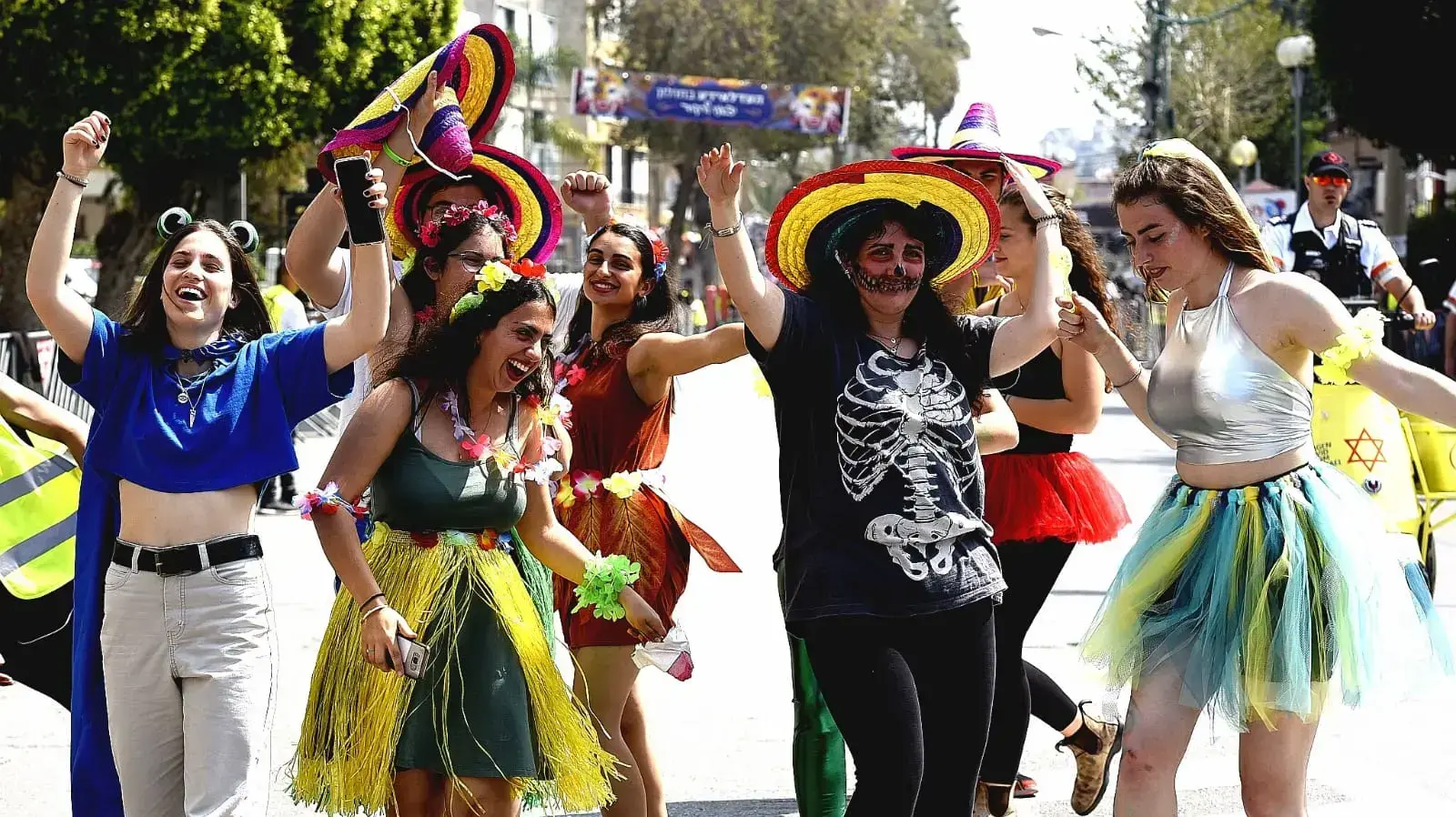 חגיגת עדלאידע בחולון 21 במרץ 2019 חגיגת עדלאידע בחולון 21 במרץ 2019