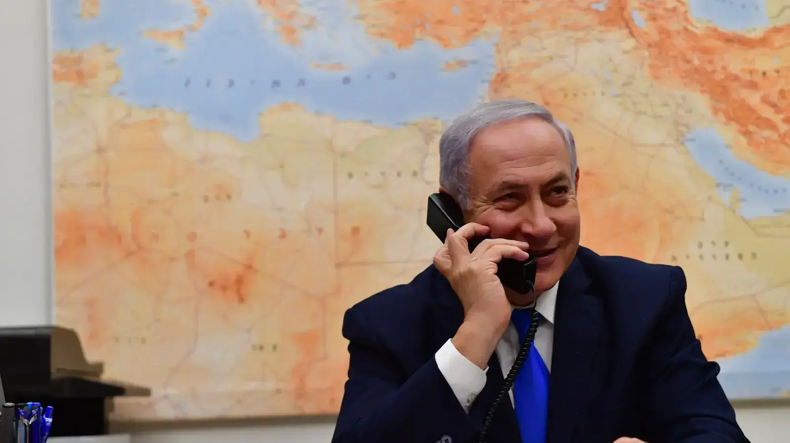 ראש הממשלה בנימין נתניהו בשיחה עם נשיא ארצות הברית דונלד טראמפ במעון בבלפור ב-21 במרץ 2019 ראש הממשלה בנימין נתניהו בשיחה עם נשיא ארצות הברית דונלד טראמפ במעון בבלפור ב-21 במרץ 2019