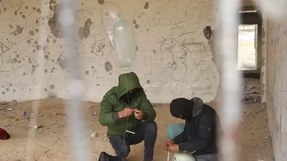 מפריחי בלוני נפץ בעזה שאולי נחתו בשער הנגב, 24 מרץ, 2019 מפריחי בלוני נפץ בעזה שאולי נחתו בשער הנגב, 24 מרץ, 2019