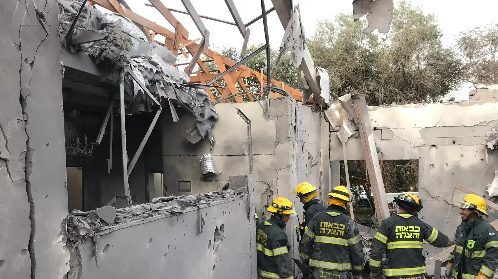 פגיעה ישירה של רקטה בקיבוץ משמרת, 25 במרץ 2019 פגיעה ישירה של רקטה בקיבוץ משמרת, 25 במרץ 2019