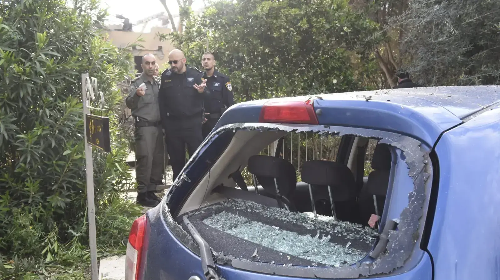 פגיעה ישירה של רקטה בקיבוץ משמרת, 25 במרץ 2019 פגיעה ישירה של רקטה בקיבוץ משמרת, 25 במרץ 2019