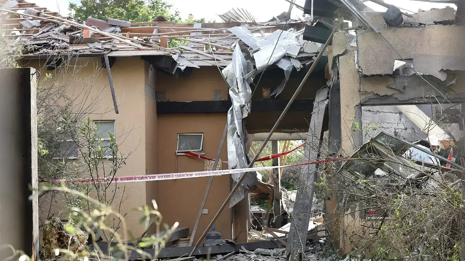 פגיעה ישירה של רקטה בקיבוץ משמרת, 25 במרץ 2019 פגיעה ישירה של רקטה בקיבוץ משמרת, 25 במרץ 2019