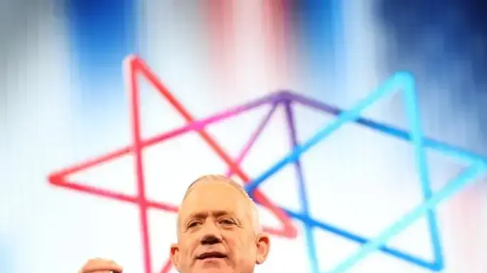 בני גנץ במהלך נאומו באיפא"ק 25 במרץ 2019 בני גנץ במהלך נאומו באיפא"ק 25 במרץ 2019