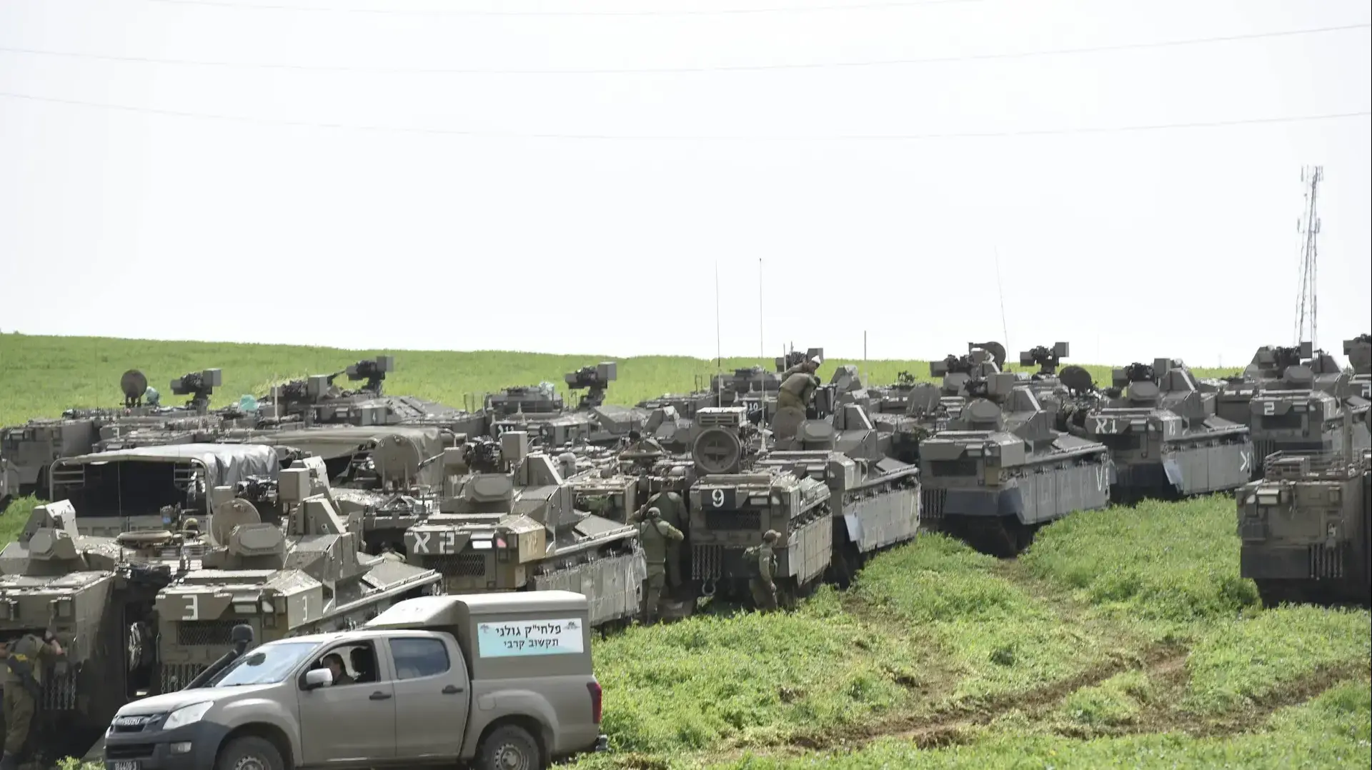 פריסת טנקים בגבול עזה 26 במרץ 2019 פריסת טנקים בגבול עזה 26 במרץ 2019