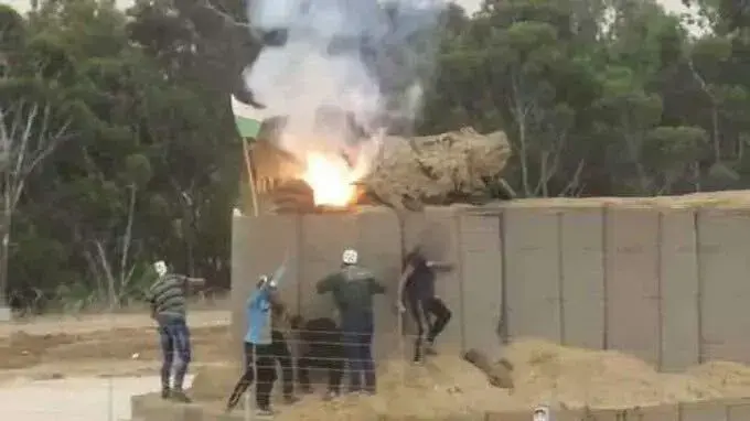 אל בורייג'-הציתו את העמדה והניפו דגל פלסטין,26 במרץ 2019 אל בורייג'-הציתו את העמדה והניפו דגל פלסטין,26 במרץ 2019