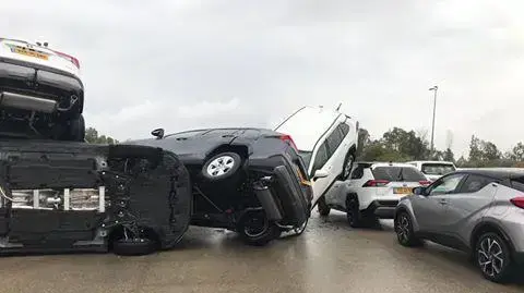 נזקי הסופה שהיתה בראם אצל יבואן טויטה 31 במרץ 2019 נזקי הסופה שהיתה בראם אצל יבואן טויטה 31 במרץ 2019