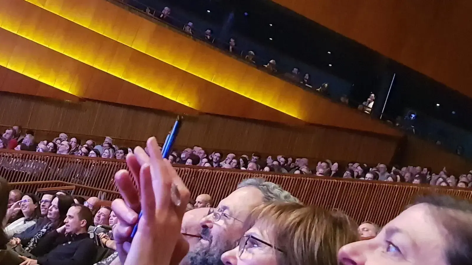 ליאור שליין הופעה היכל התרבות אין לי למי להצביע ליאור שליין הופעה היכל התרבות אין לי למי להצביע