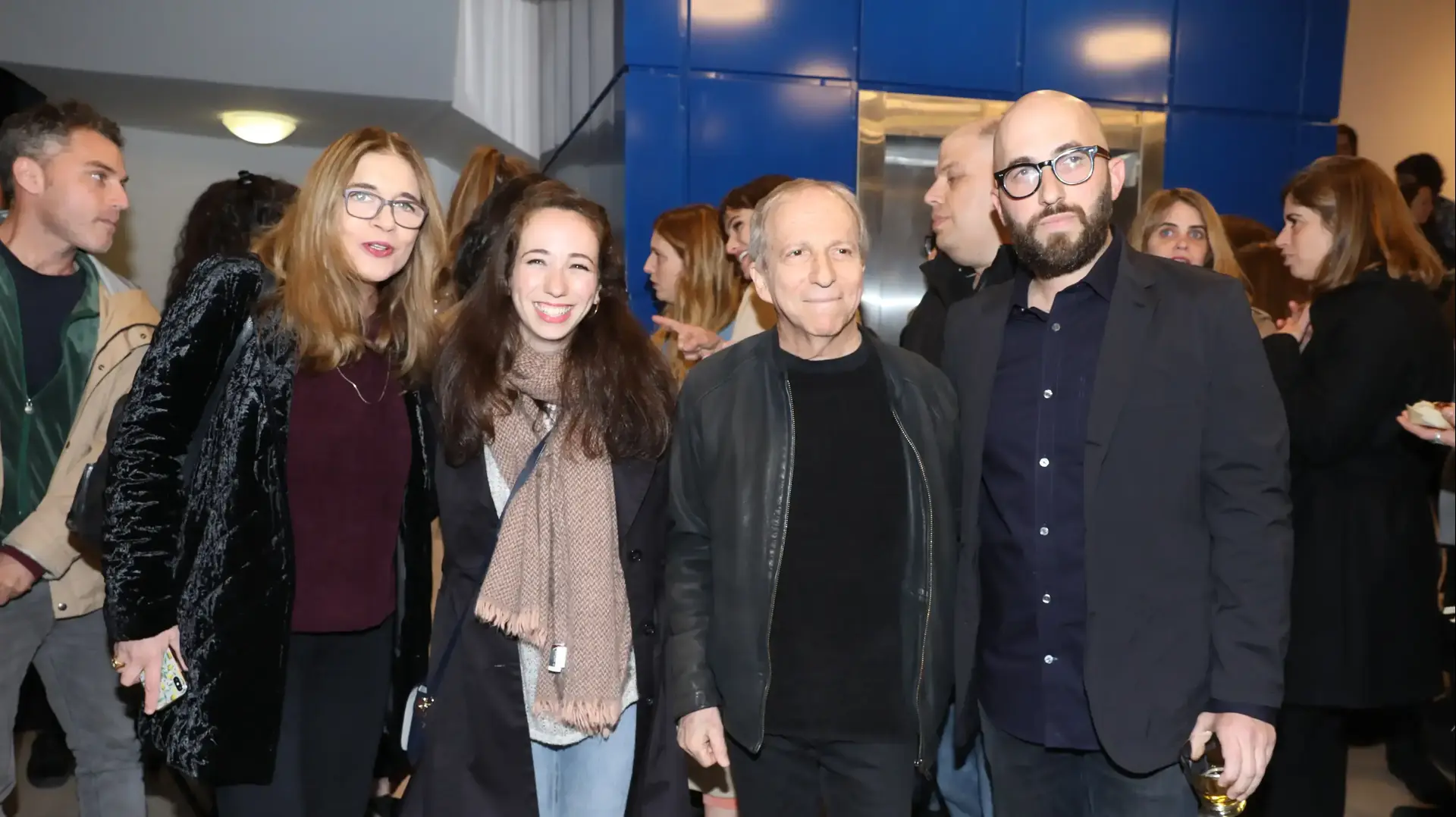 דני סנדרסון, אדם סנדרסון, דינה סנדרסון וענת עצמון בהשקת העונה השלישית של הסדרה "בתולות" של HOT דני סנדרסון, אדם סנדרסון, דינה סנדרסון וענת עצמון בהשקת העונה השלישית של הסדרה "בתולות" של HOT