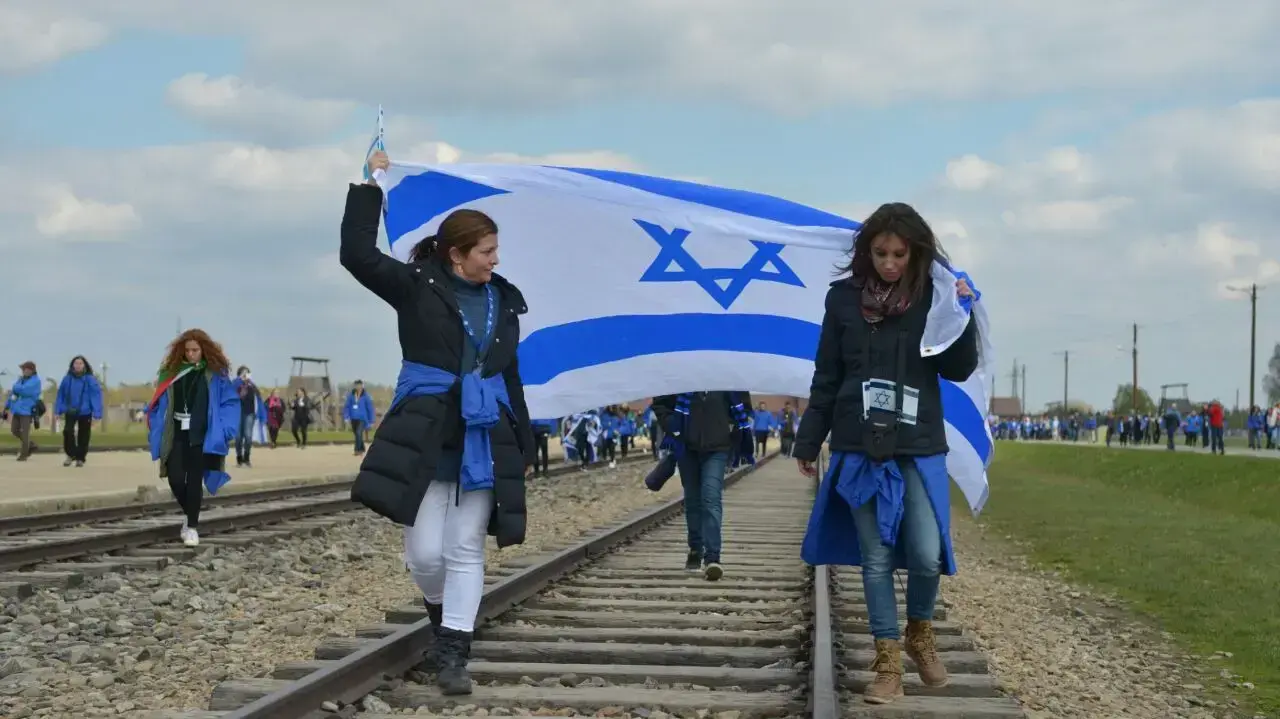 מצעד החיים, פולין, אושוויץ