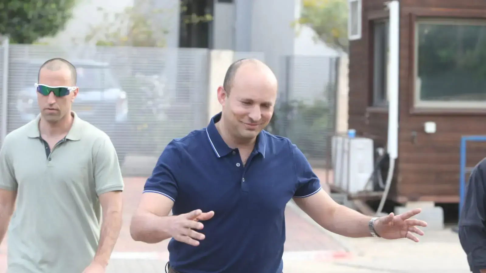 יו"ר הימין החדש מחוץ לביתו, רעננה, 10 באפריל 2019 יו"ר הימין החדש מחוץ לביתו, רעננה, 10 באפריל 2019