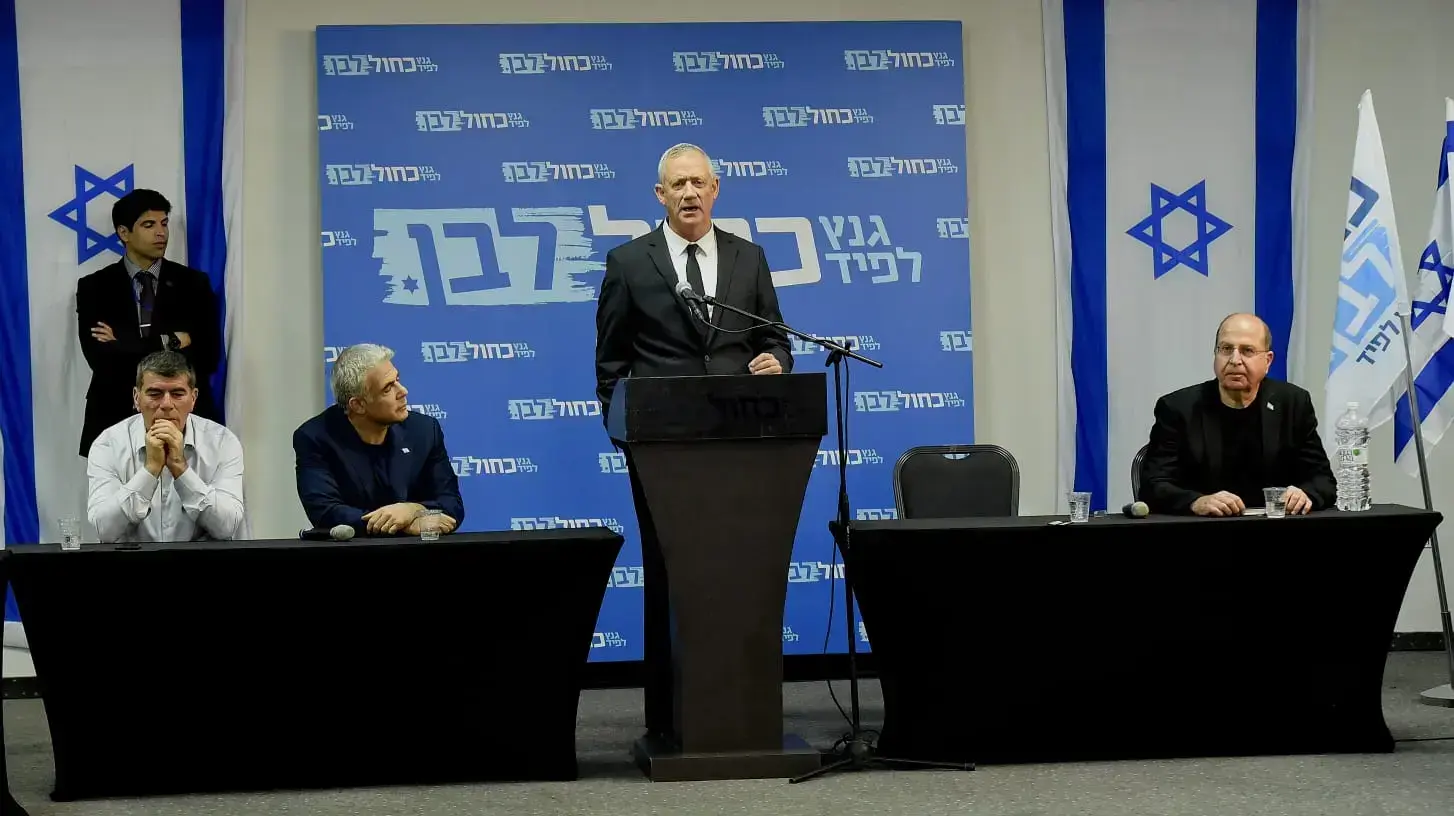 נציגי כחול לבן בגני התערוכה, תל אביב נציגי כחול לבן בגני התערוכה, תל אביב