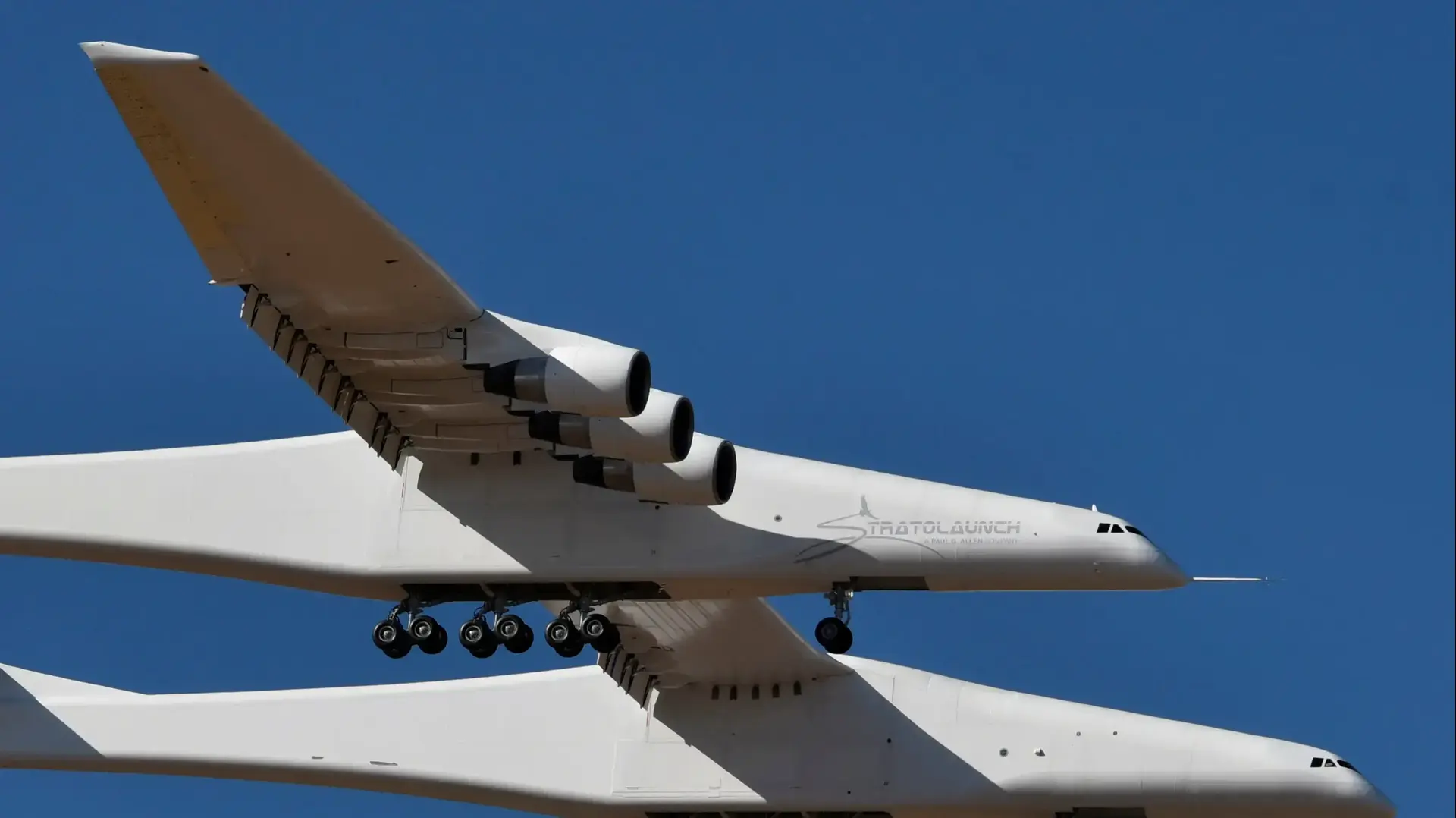 המטוס בעל מוטת הכנפיים הארוכה בעולם, Stratolaunch Systems, 14 אפריל, 2019