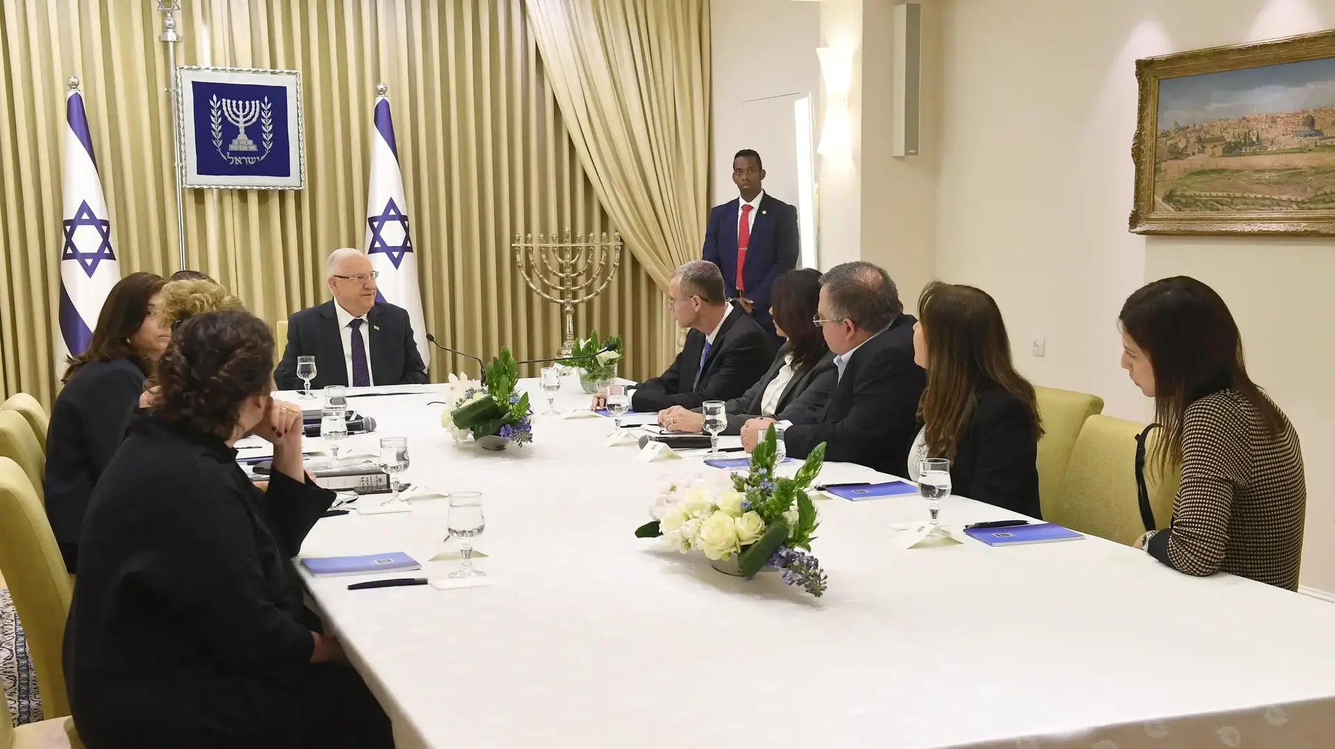 נציגי סיעת הליכוד בסבב ההתייעצויות עם נשיא המדינה רובי ריבלין , אפריל 2019 נציגי סיעת הליכוד בסבב ההתייעצויות עם נשיא המדינה רובי ריבלין , אפריל 2019
