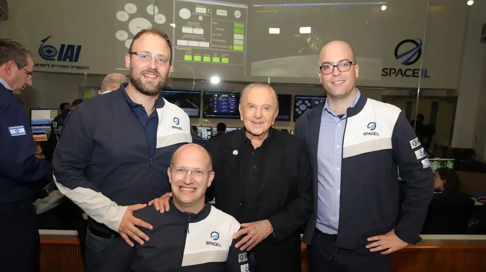 מוריס קאהן וחברי צוות SpaceIL מוריס קאהן וחברי צוות SpaceIL